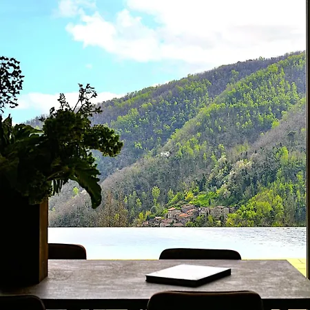 Poggio Lucca Villa *